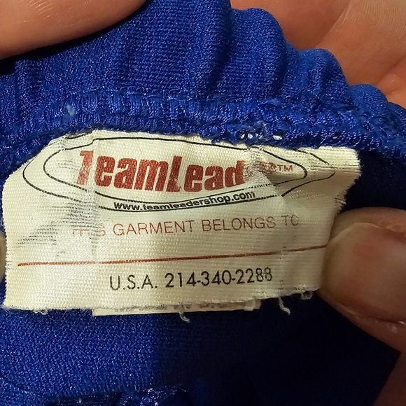 Vintage Cheerleader Uniform - Picture 3 of 7